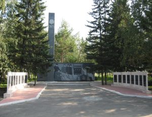 Мемориал землякам, погибшим в годы Великой Отечественной войны (1941-1945 гг.) в с.Топчиха